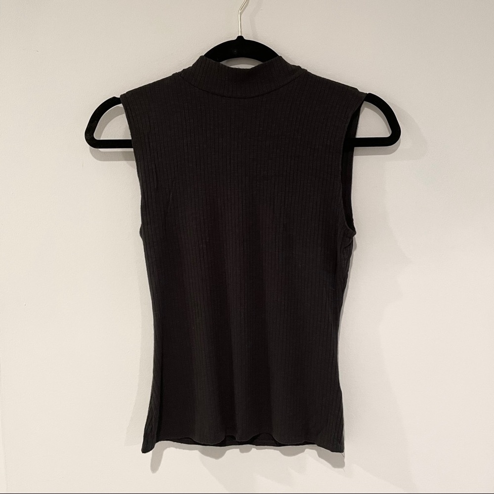 ModCloth Mock Neck Tank - Picture 4 of 7